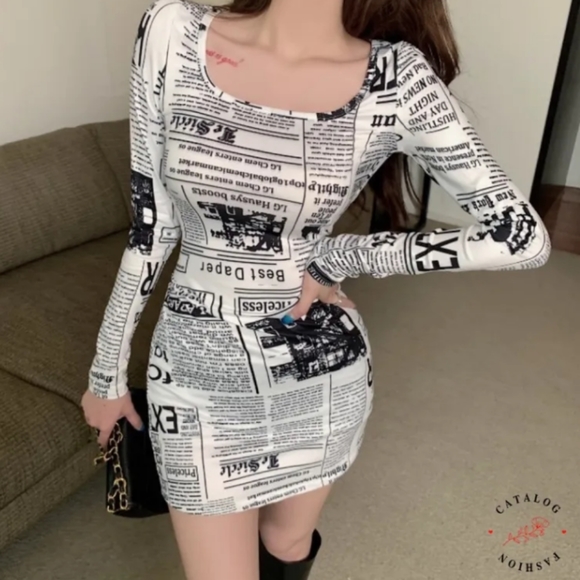 Mini dress long sleeved. - Picture 4 of 8